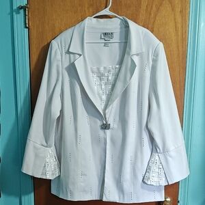3 Piece Urban Outfitters Women's Elegant White Blazer, Vest And Shirt.